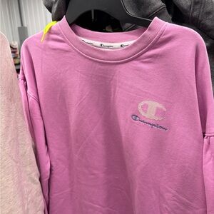 Women’s Champion Crew Neck Sweatshirt NWT